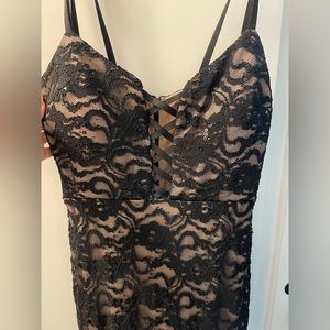 Jump apparel lace black formal dress - floor length